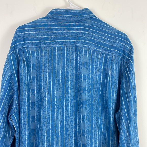 Men’s Tommy Bahama Linen Crab and Lobster Print Buttoned Down Shirt. Size Large. - Picture 9 of 14